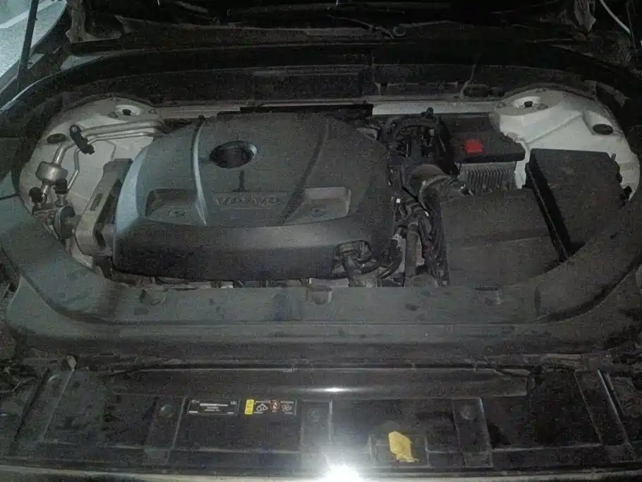 Volvo XC60 — миниатюра 10
