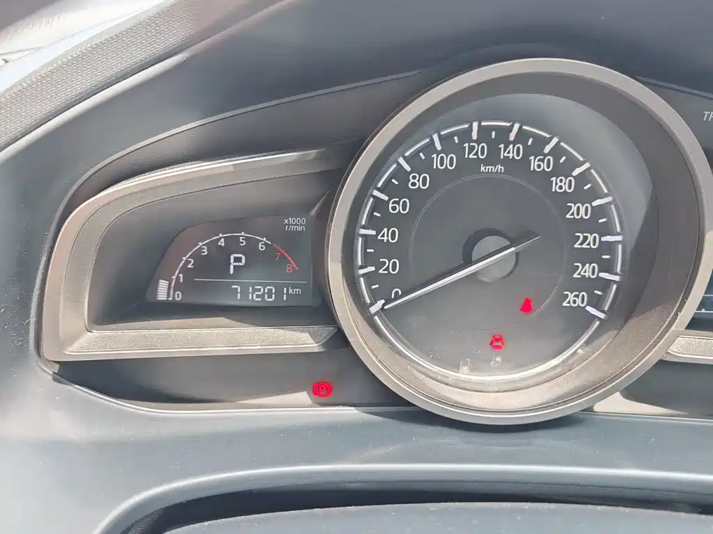 Mazda CX-4 — миниатюра 7