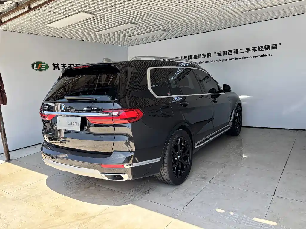 BMW X7 — миниатюра 5