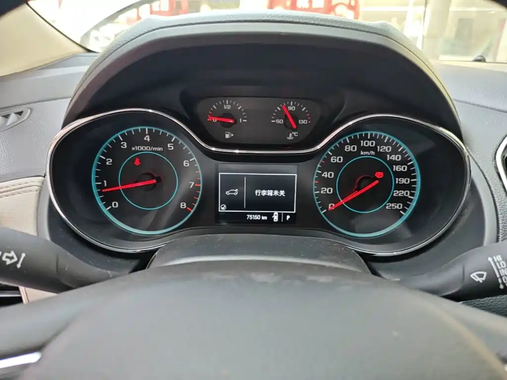 Chevrolet Cruze — миниатюра 12