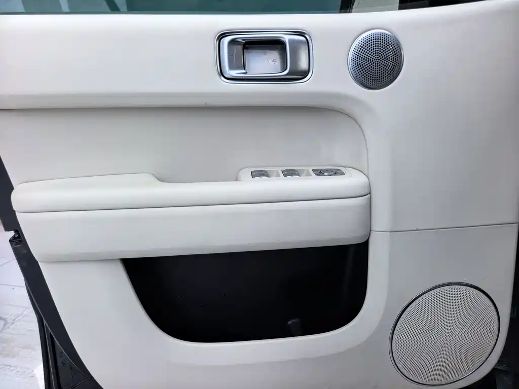 Li Auto Li L6 — миниатюра 4