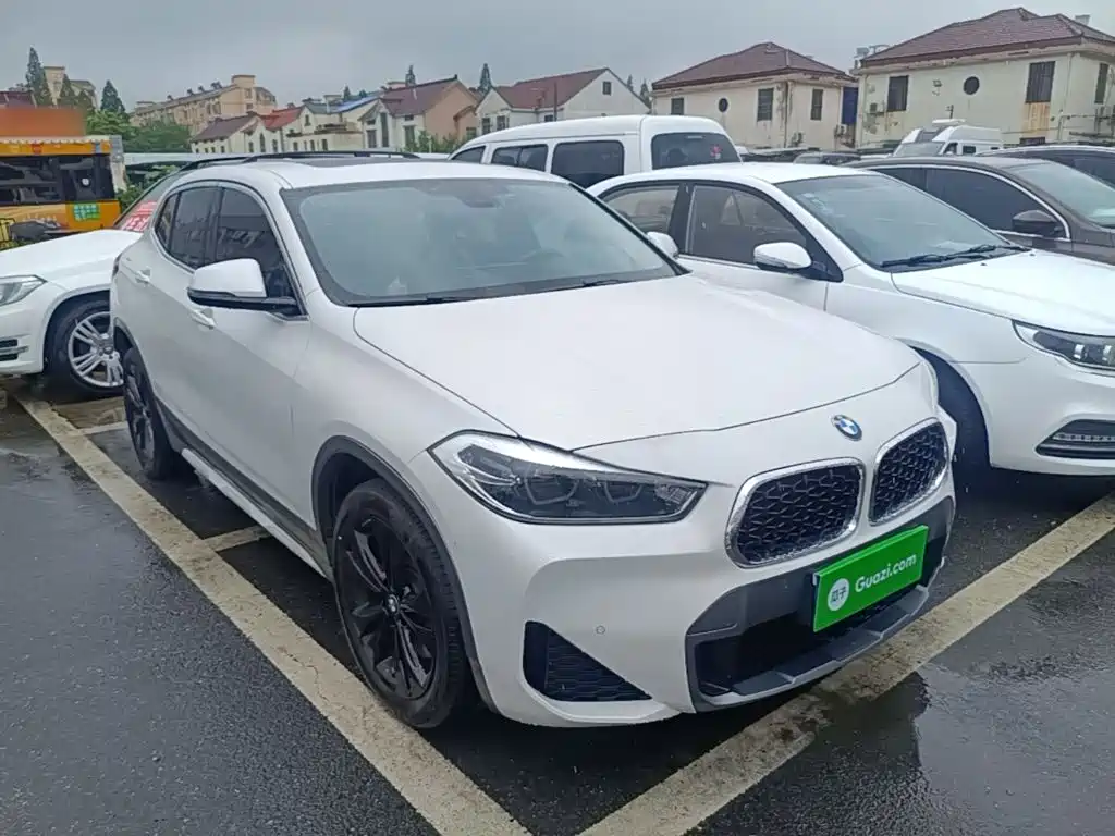 BMW X2 2023 sDrive25i M