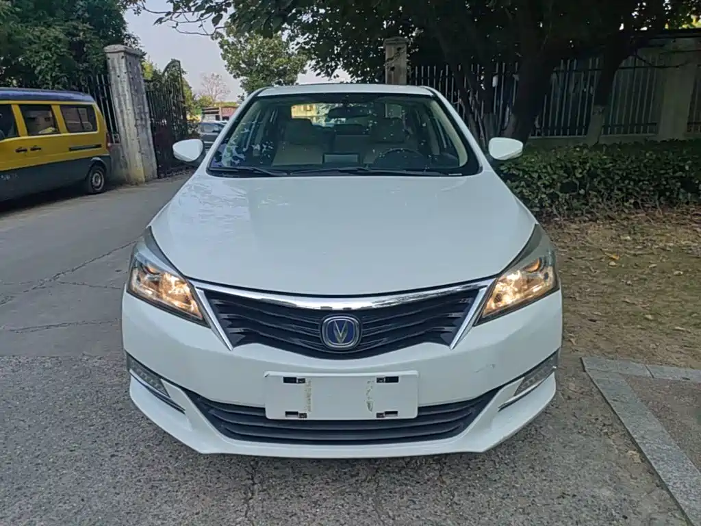 Changan V7 — миниатюра 3