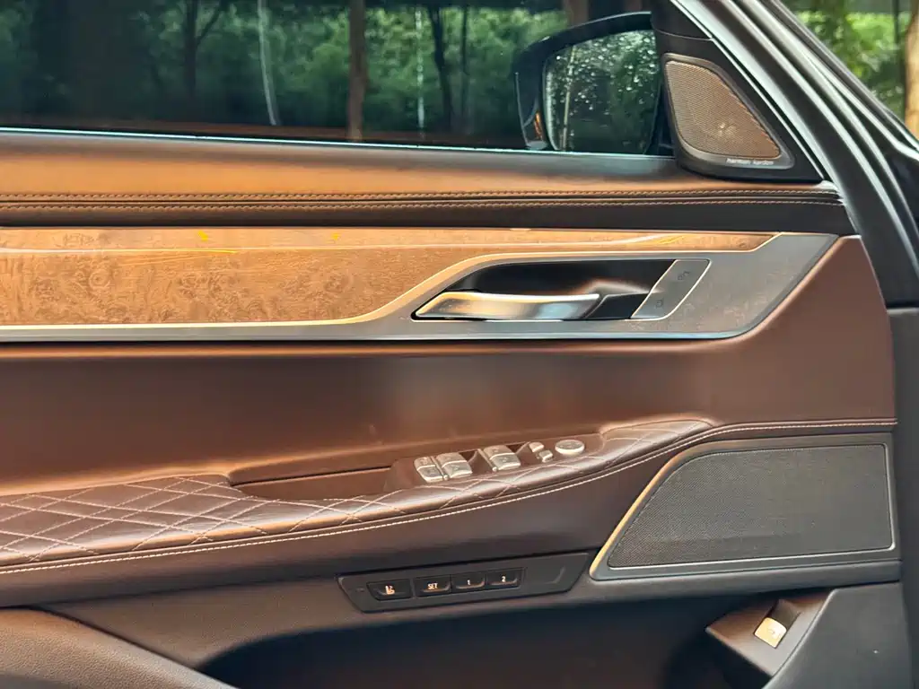 BMW 7 Series 7 2019 740Li Lead Luxury