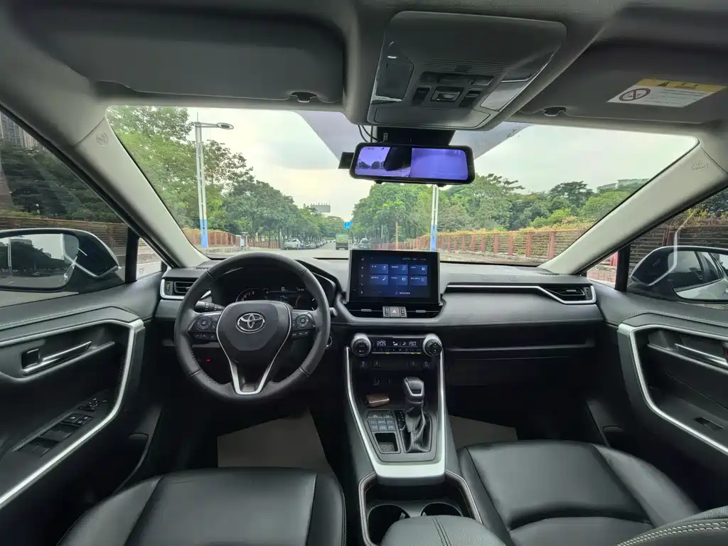 TOYOTA RAV4 RONGFANG