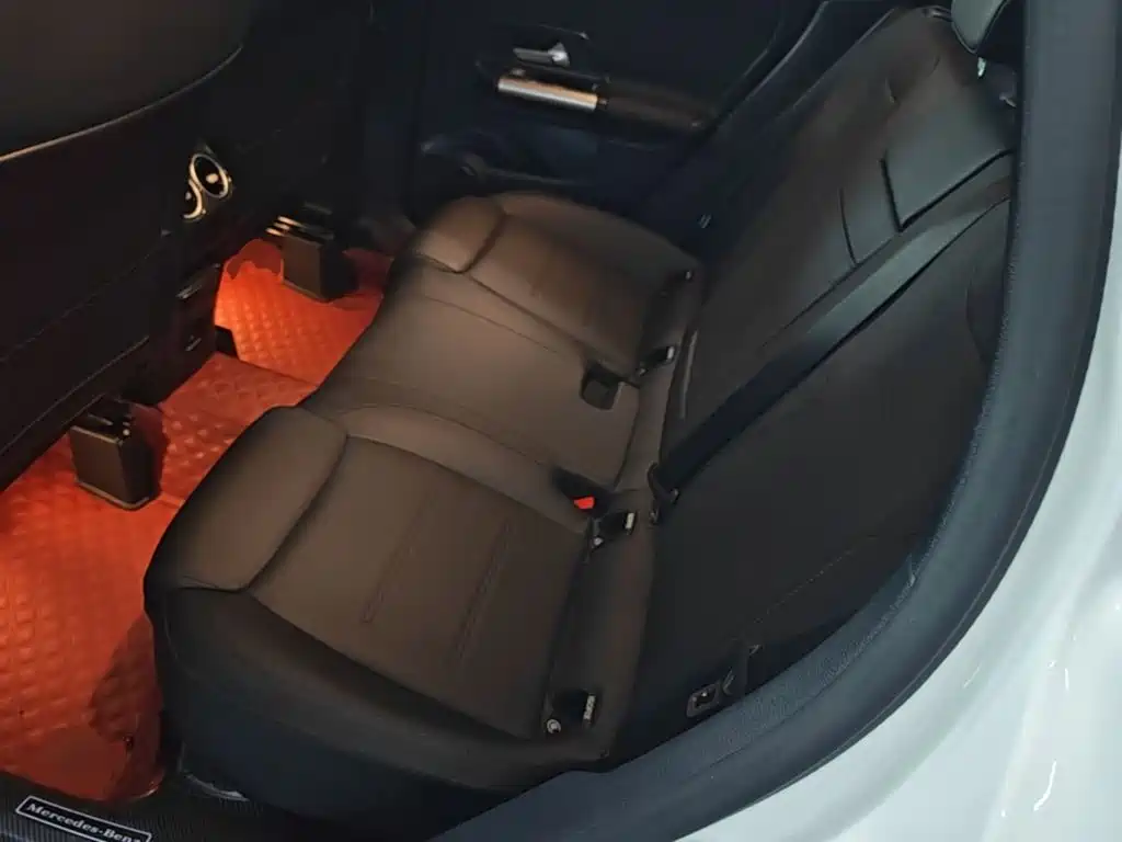 Mercedes-Benz GLA — миниатюра 17