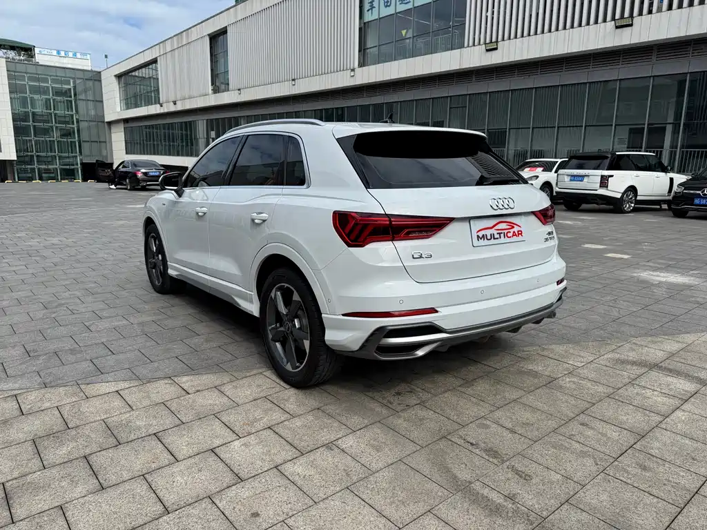 Audi Q3 2022 35 TFSI Fashion