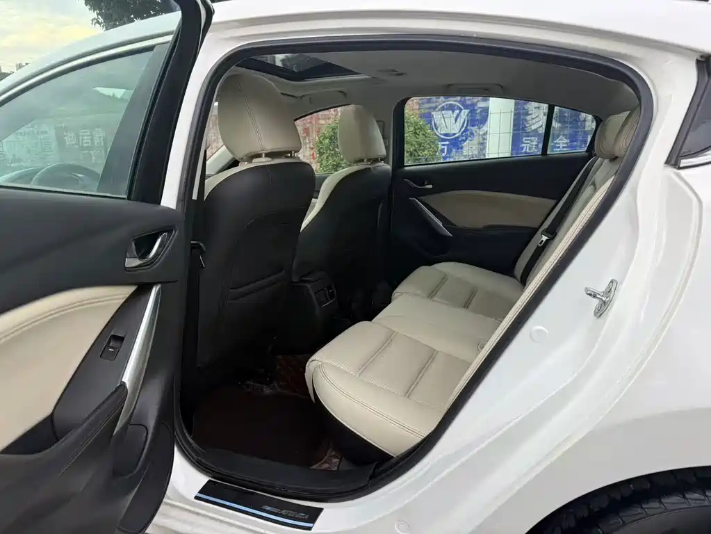 Mazda Atenza — миниатюра 9
