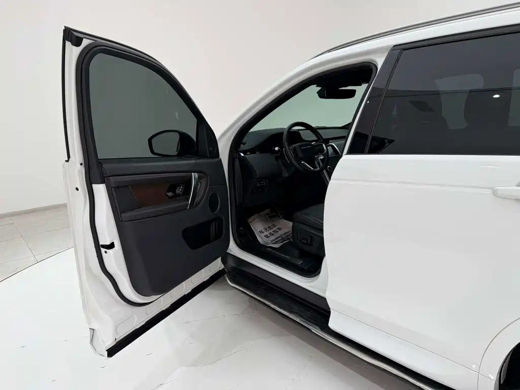 Land Rover Discovery Sport — миниатюра 16
