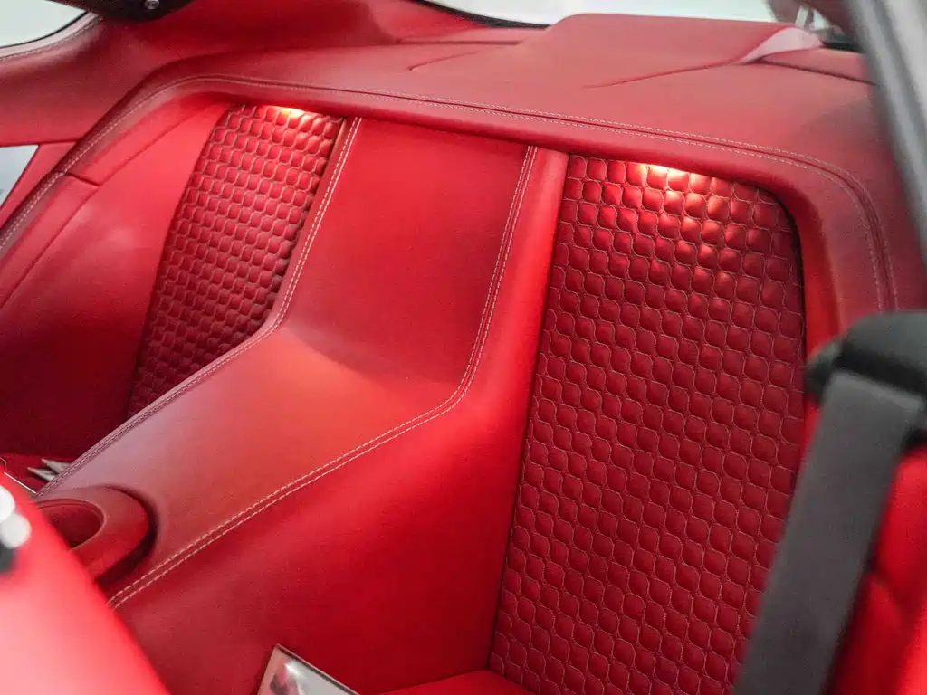Aston Martin Vanquish 6.0L Standard Type, фото 12
