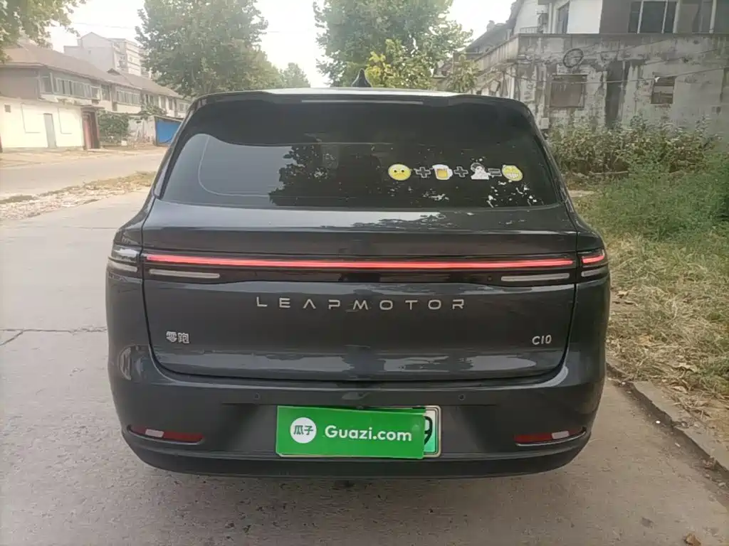 Leapmotor Leapmotor C10 — миниатюра 6