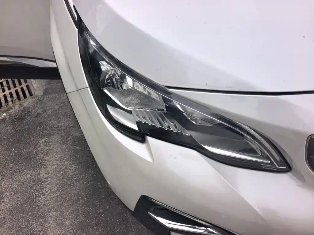 Peugeot 4008 — миниатюра 7