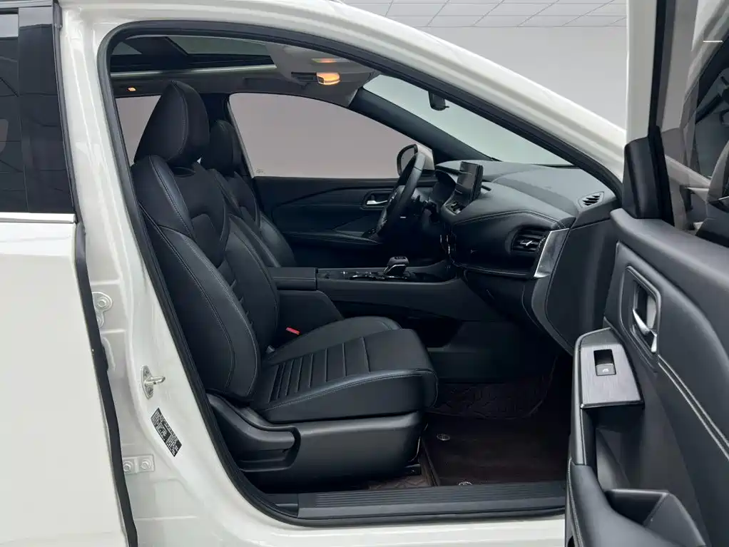 Nissan Qashqai — миниатюра 5