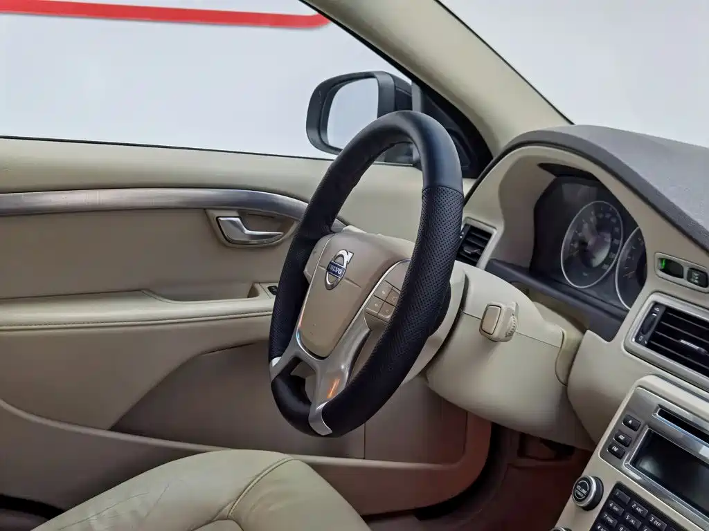 Volvo S80L — миниатюра 22