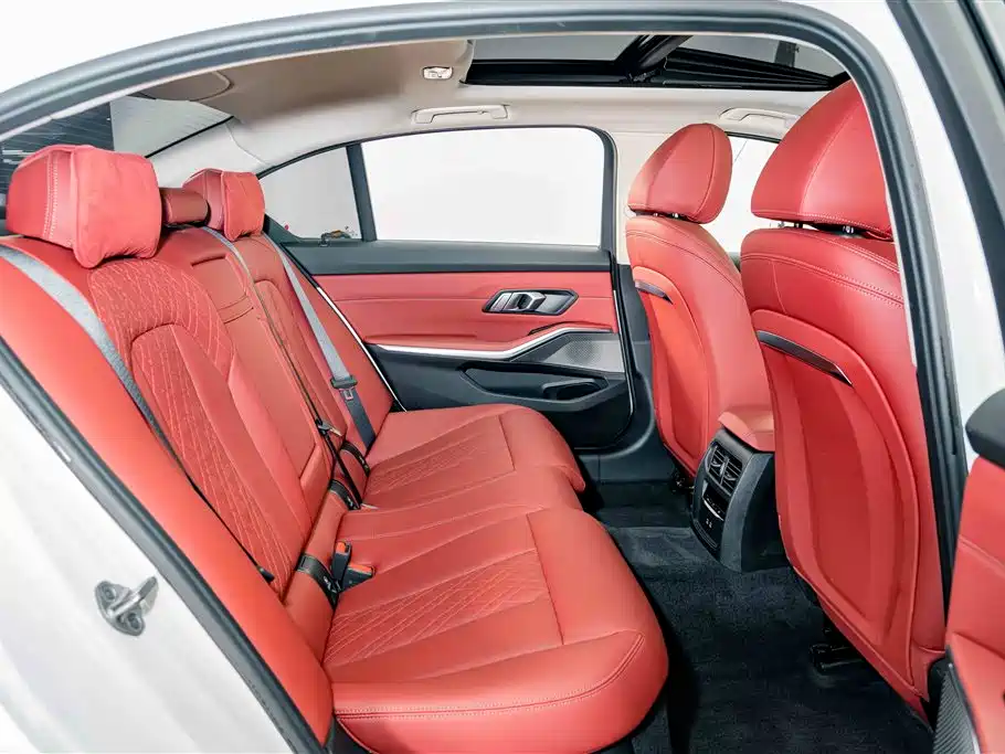 BMW 3 Series — миниатюра 20