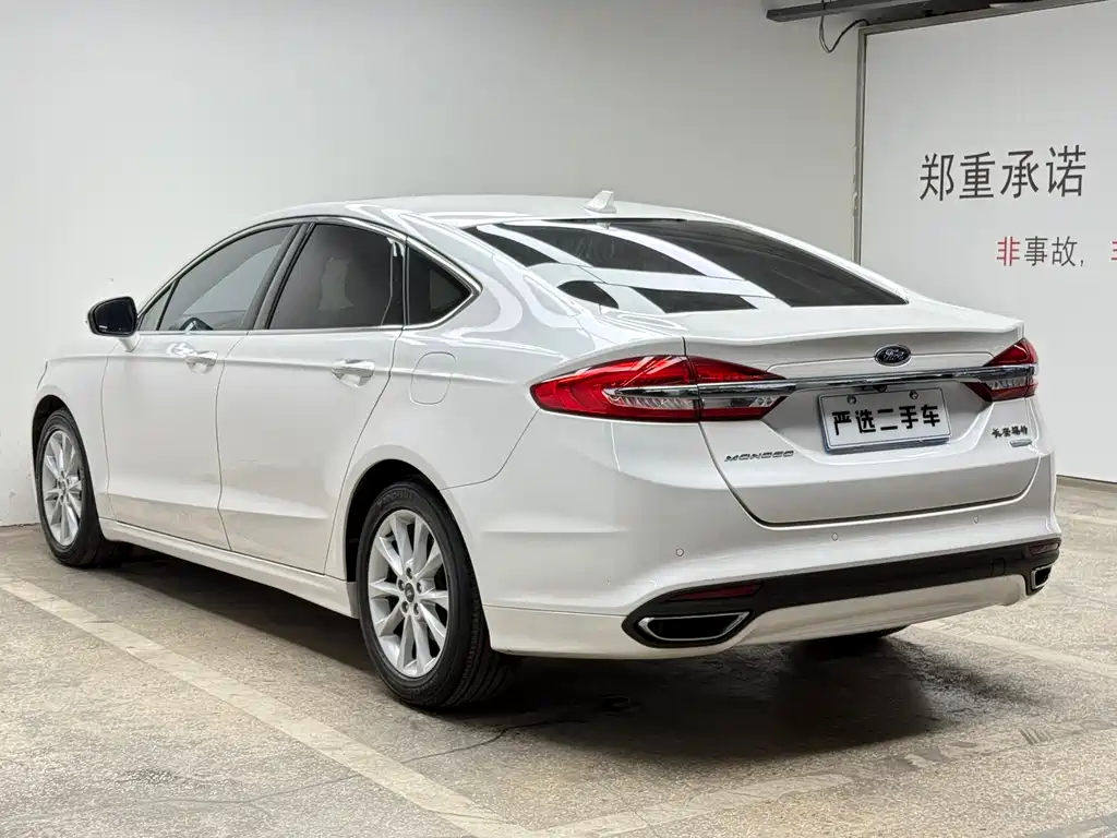 Ford Mondeo - фото 8