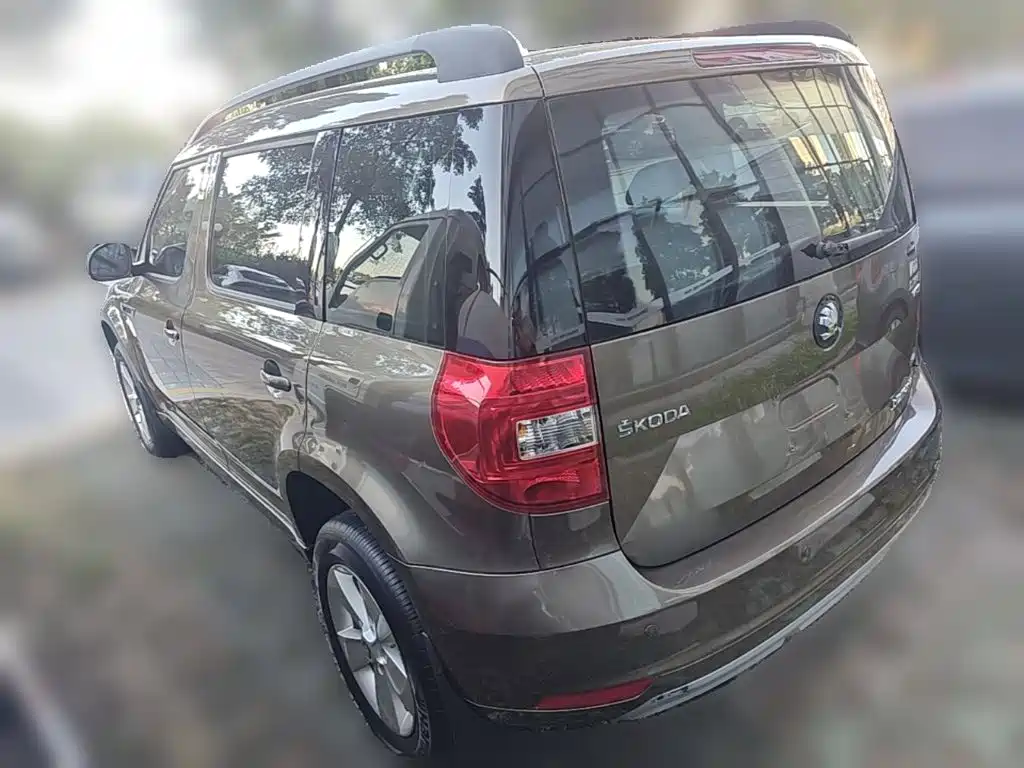 Skoda Yeti — миниатюра 7