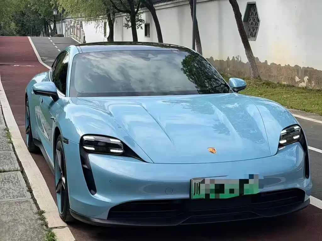 Porsche Taycan — миниатюра 2