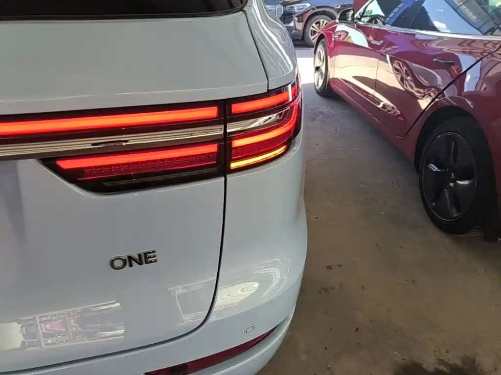 Li Auto Li ONE — миниатюра 8