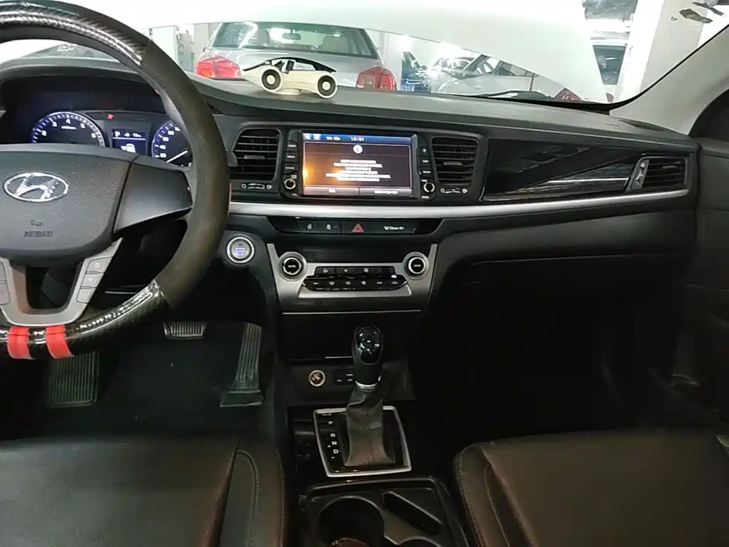 Hyundai Mistra — миниатюра 13