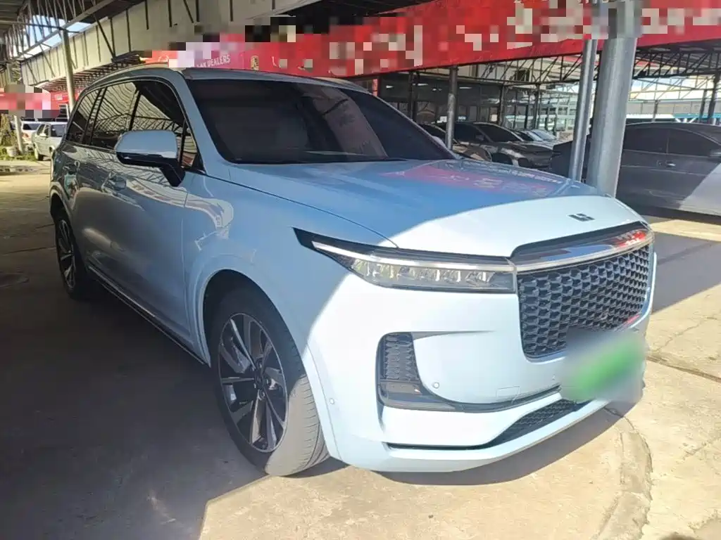 Li Auto Li ONE — миниатюра 4