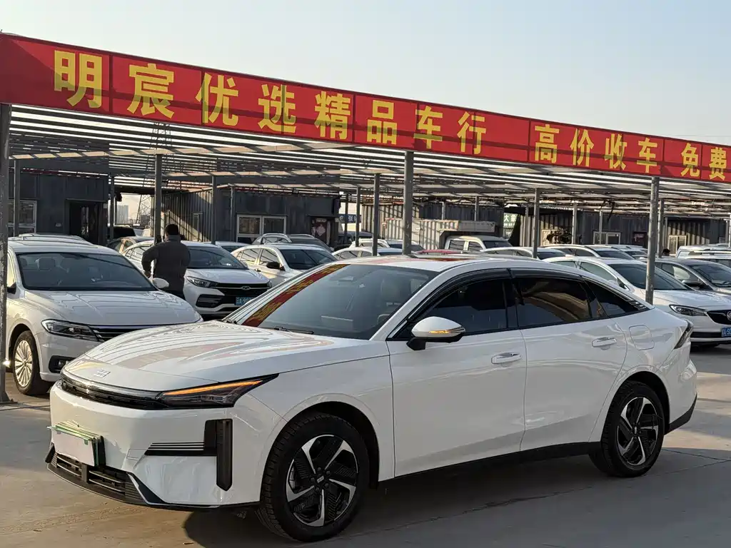 GEELY GALAXY GALAXY L6