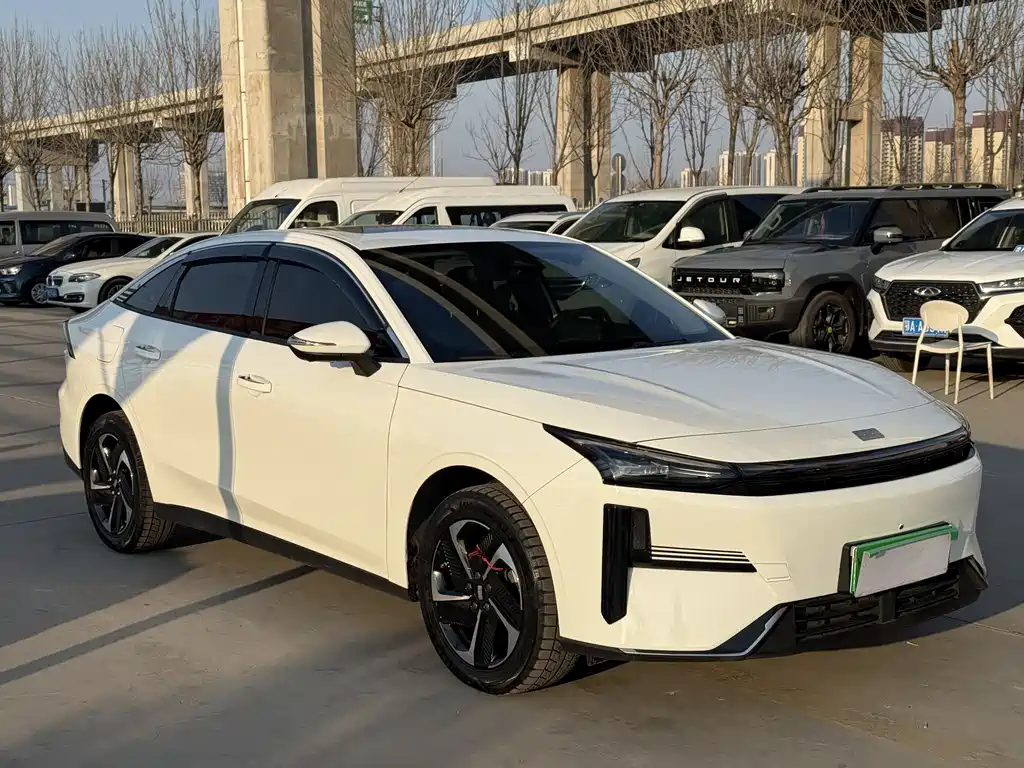 GEELY GALAXY GALAXY L6