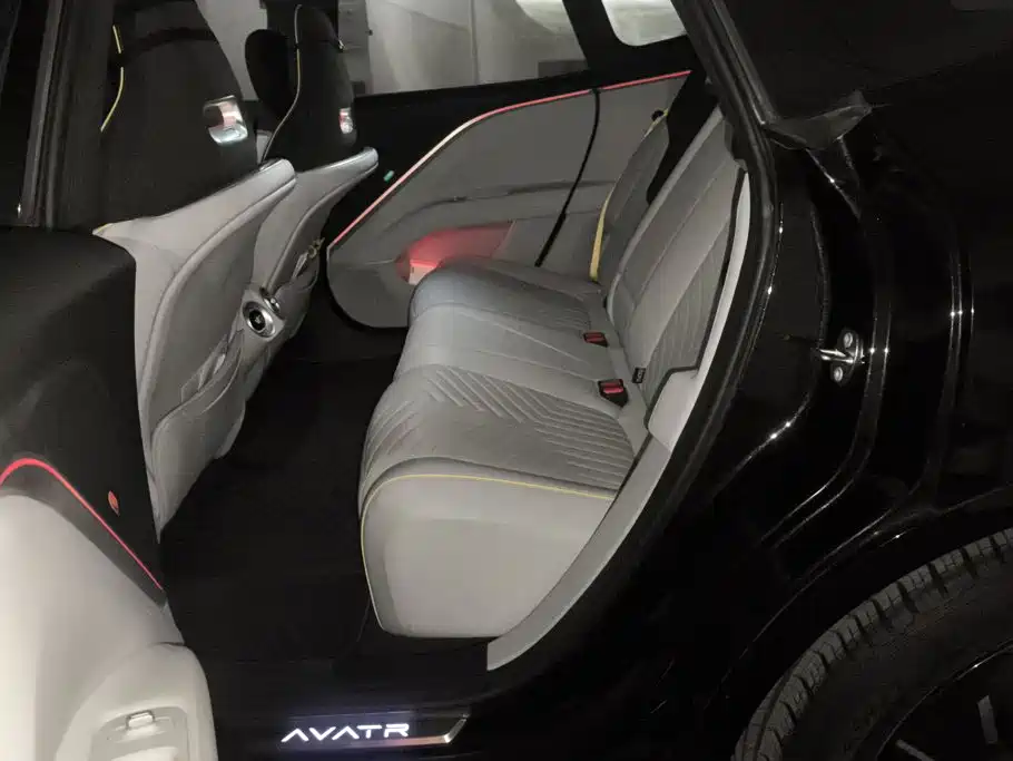 Avatr Avatr 11 — миниатюра 11