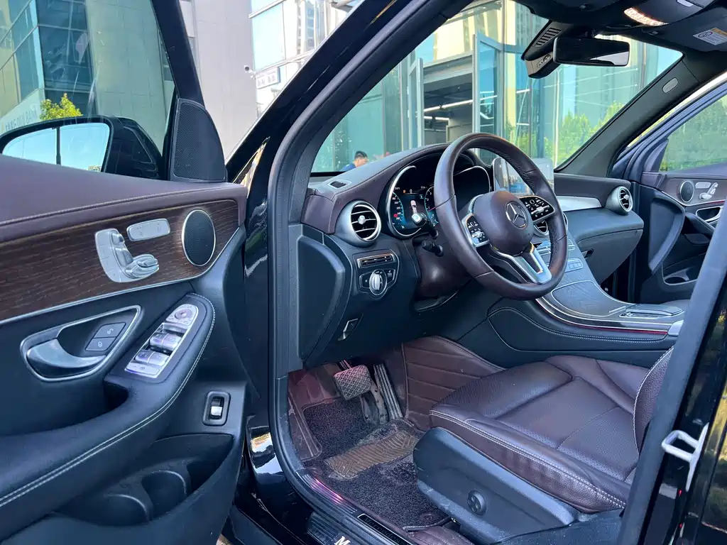 Mercedes-Benz GLC — миниатюра 4