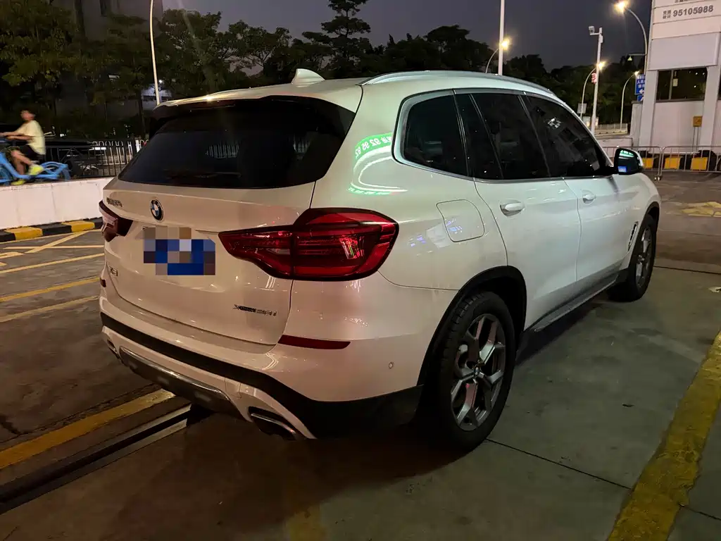 BMW X3 — миниатюра 3