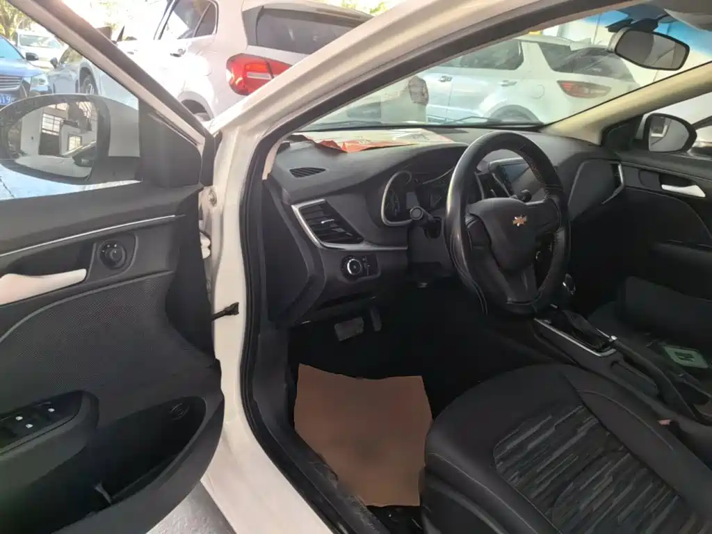 Chevrolet Cavalier — миниатюра 16