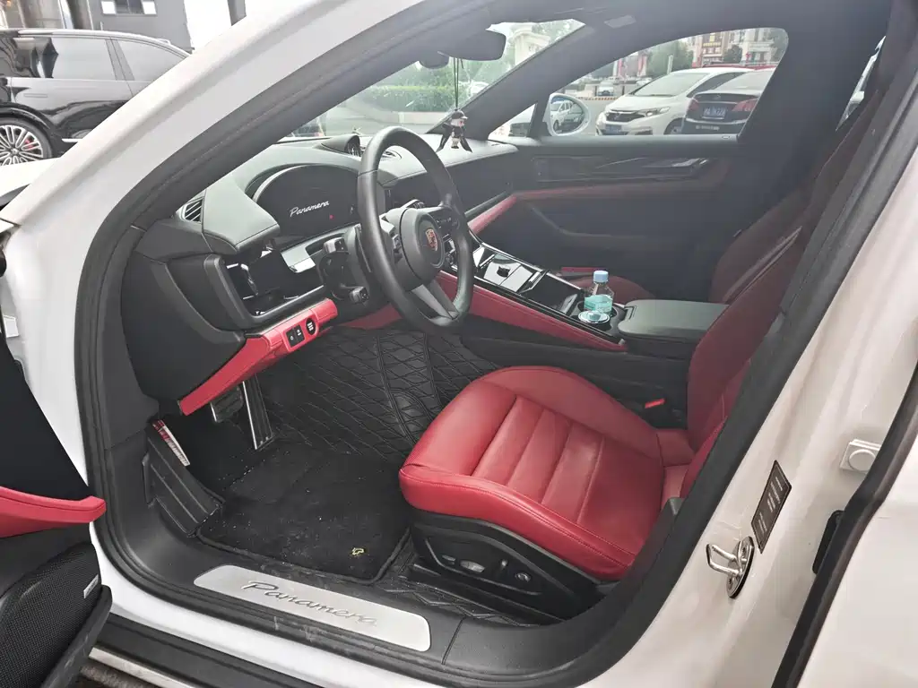 Porsche Panamera — миниатюра 3