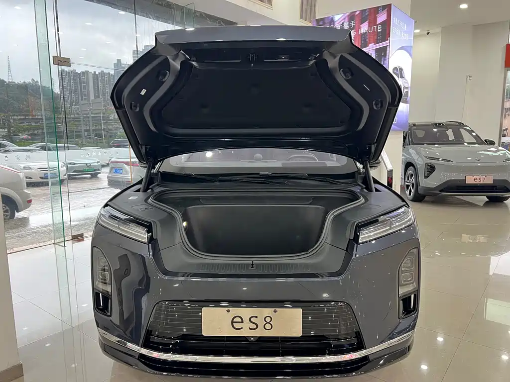 NIO ES8 — миниатюра 22