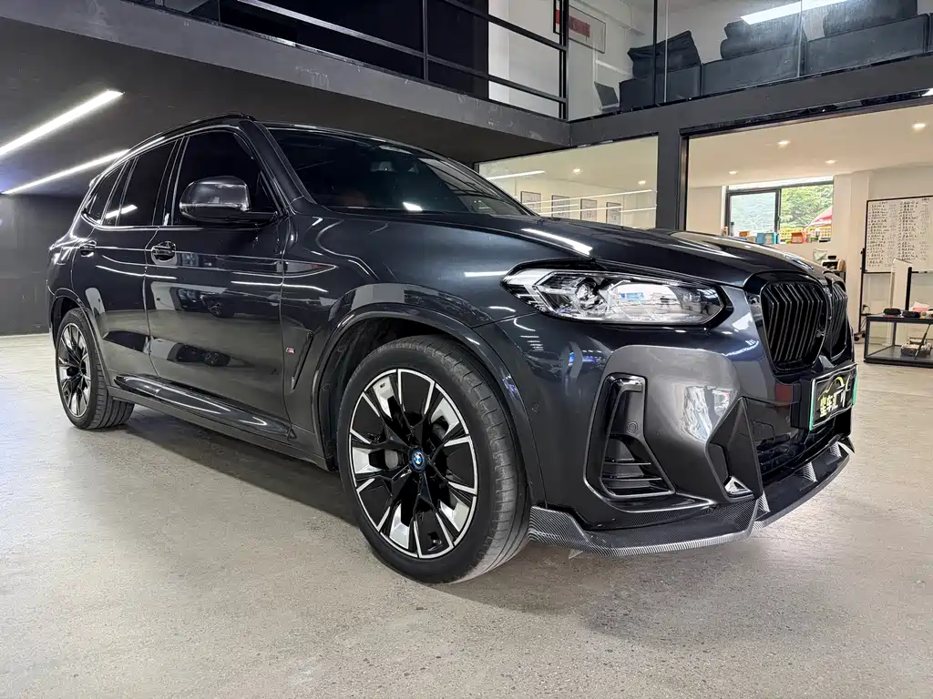 BMW iX3 — миниатюра 3