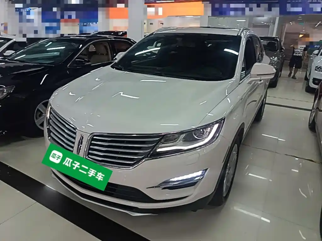 Lincoln MKC — миниатюра 2