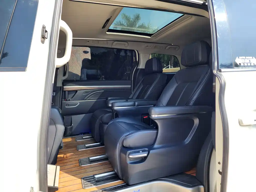 GAC Motor Trumpchi M8 — миниатюра 10