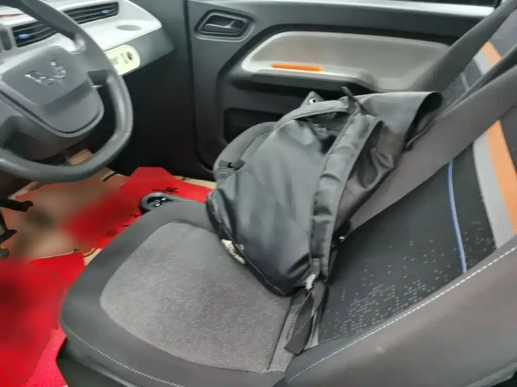 Wuling MINIEV — миниатюра 15