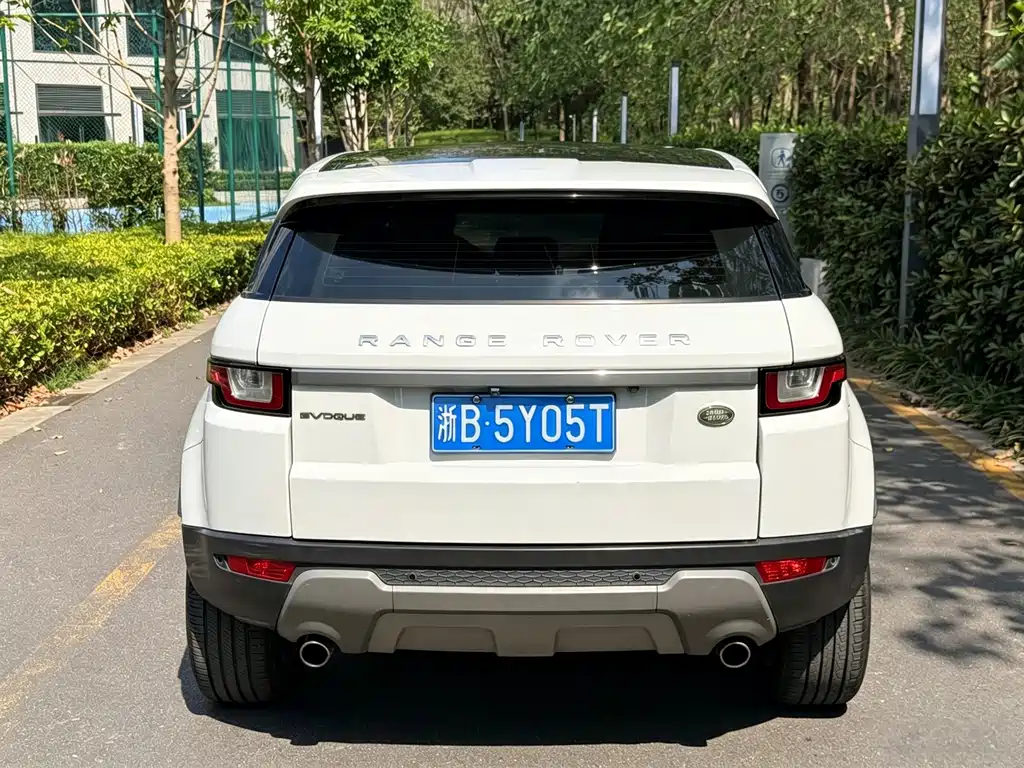Land Rover Evoque — миниатюра 4