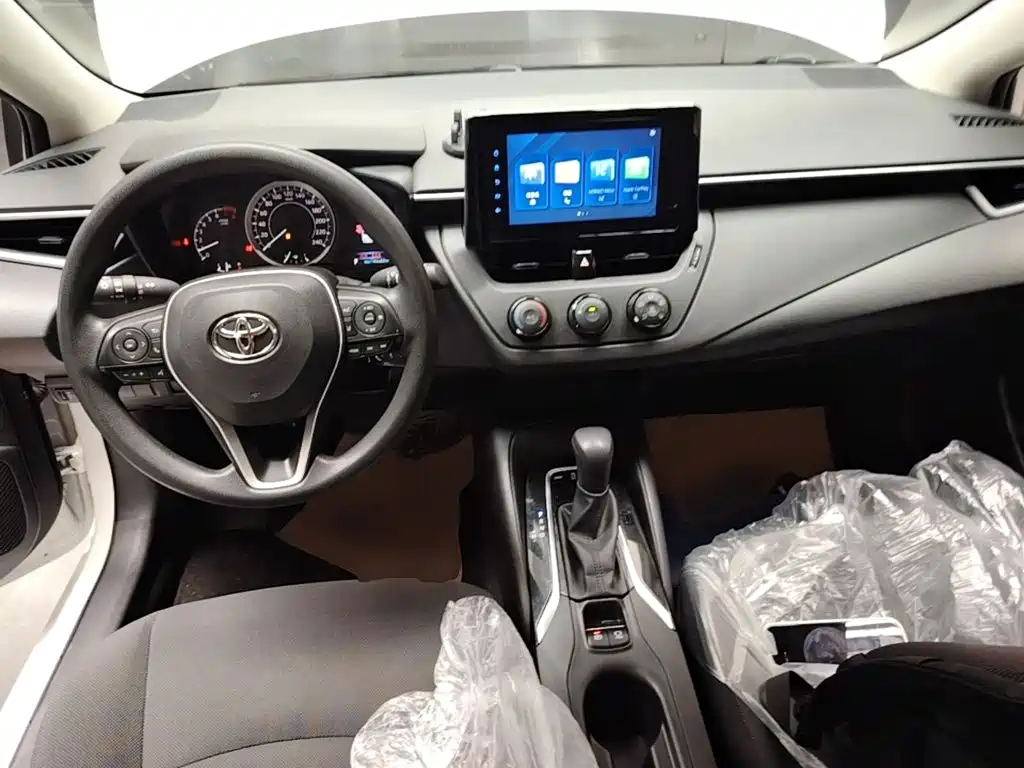 Toyota Corolla — миниатюра 10