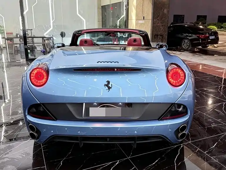 Ferrari California T — миниатюра 6