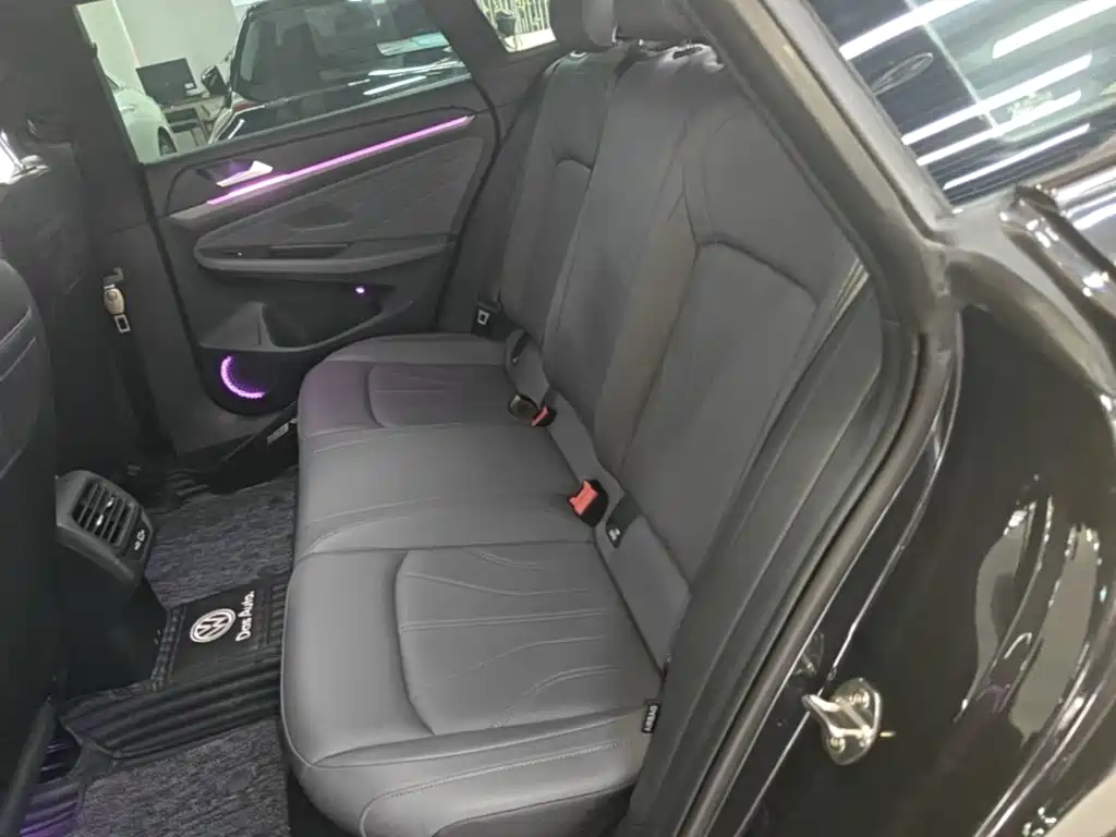 Volkswagen Lamando — миниатюра 17