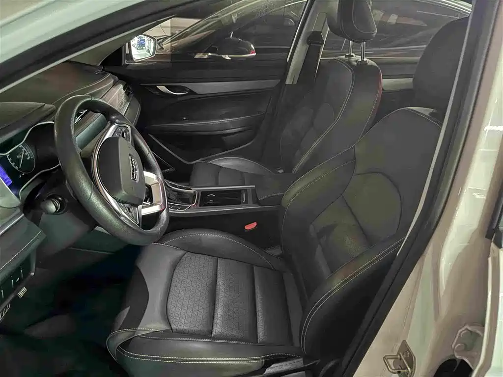 Geely Emgrand — миниатюра 5