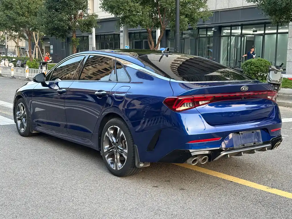 Kia K5 — миниатюра 9