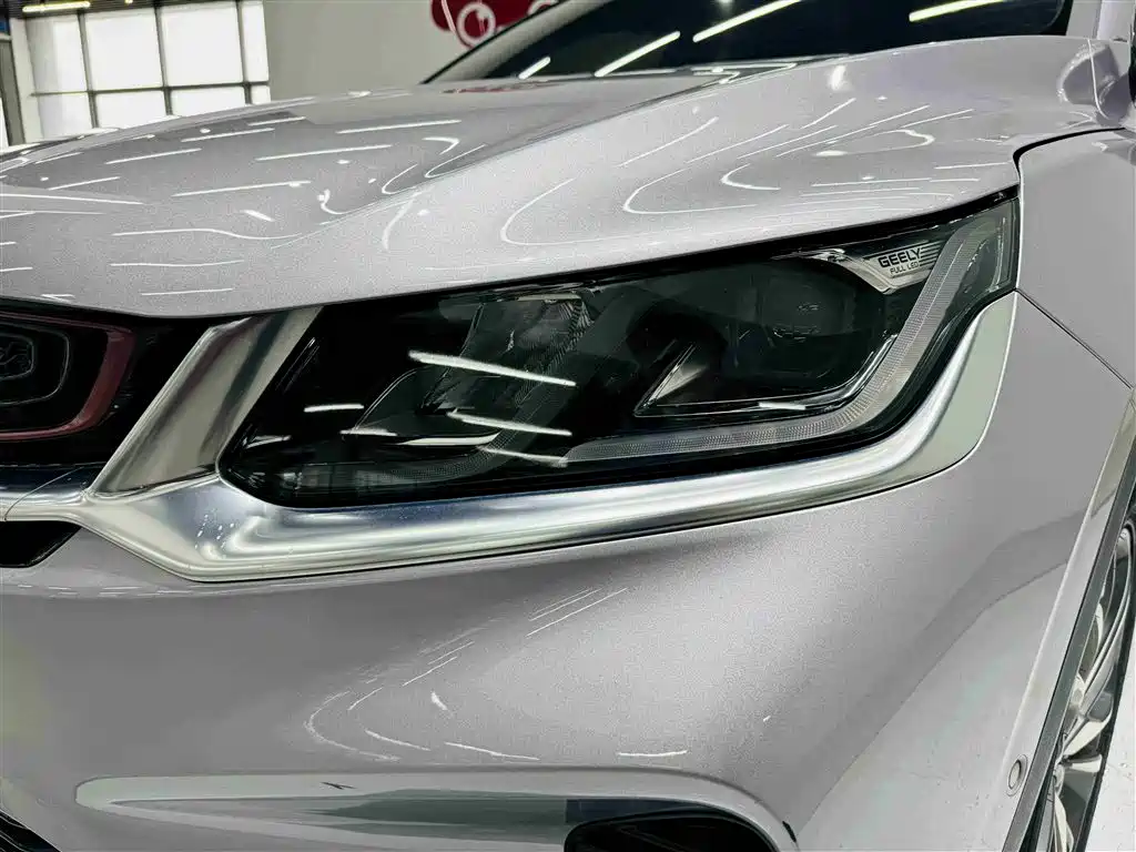 Geely Binyue — миниатюра 9