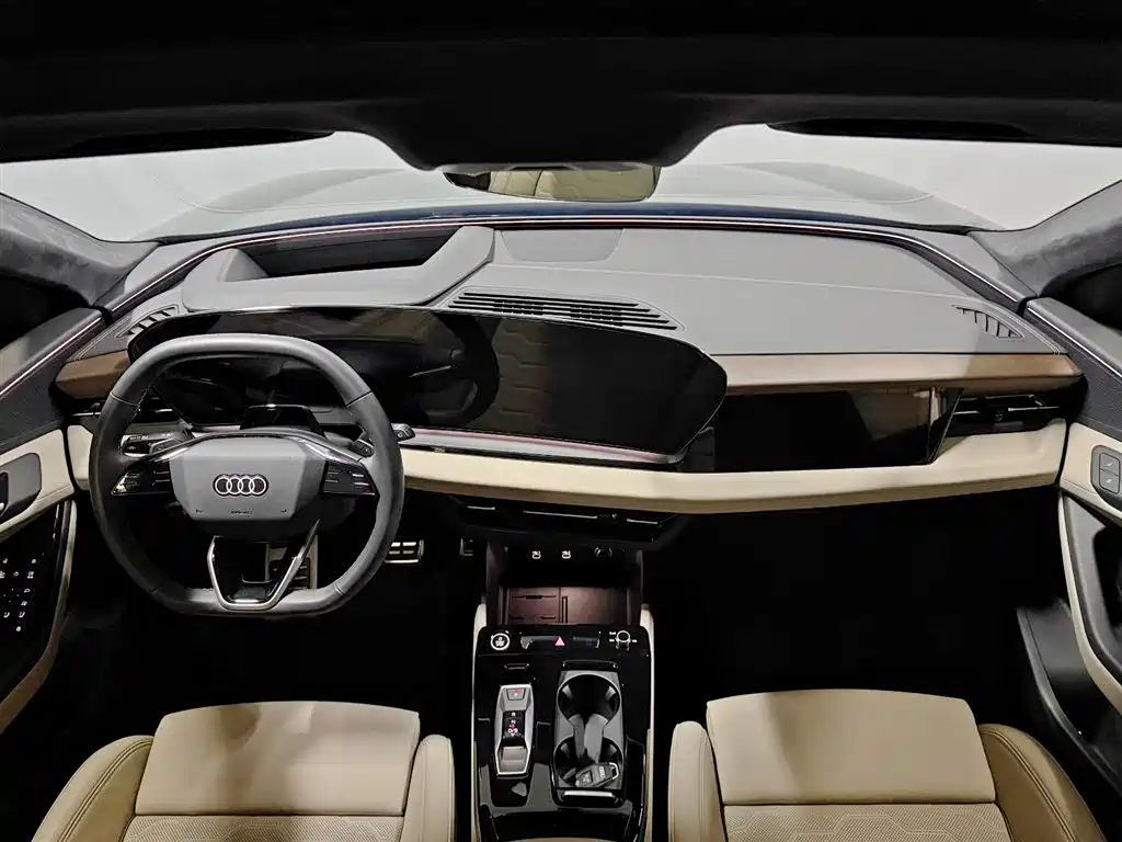Audi Q6L e-tron — миниатюра 10