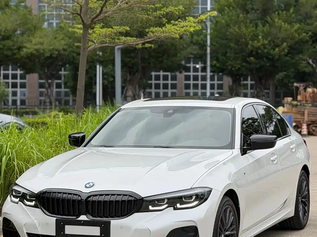 BMW 3 Series 2022 325Li M Sport Night Package