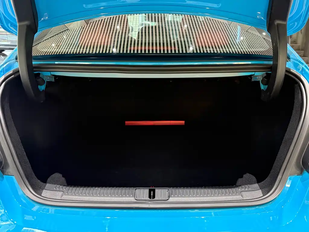 MG MG5 — миниатюра 25