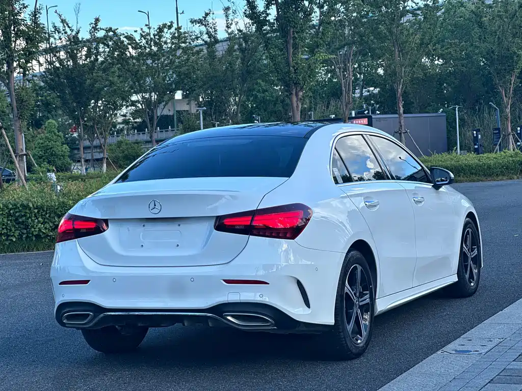 Mercedes-Benz A-Class — миниатюра 6