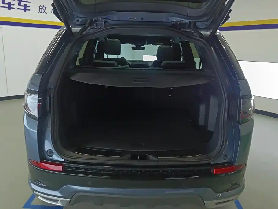 Land Rover Discovery Sport — миниатюра 4