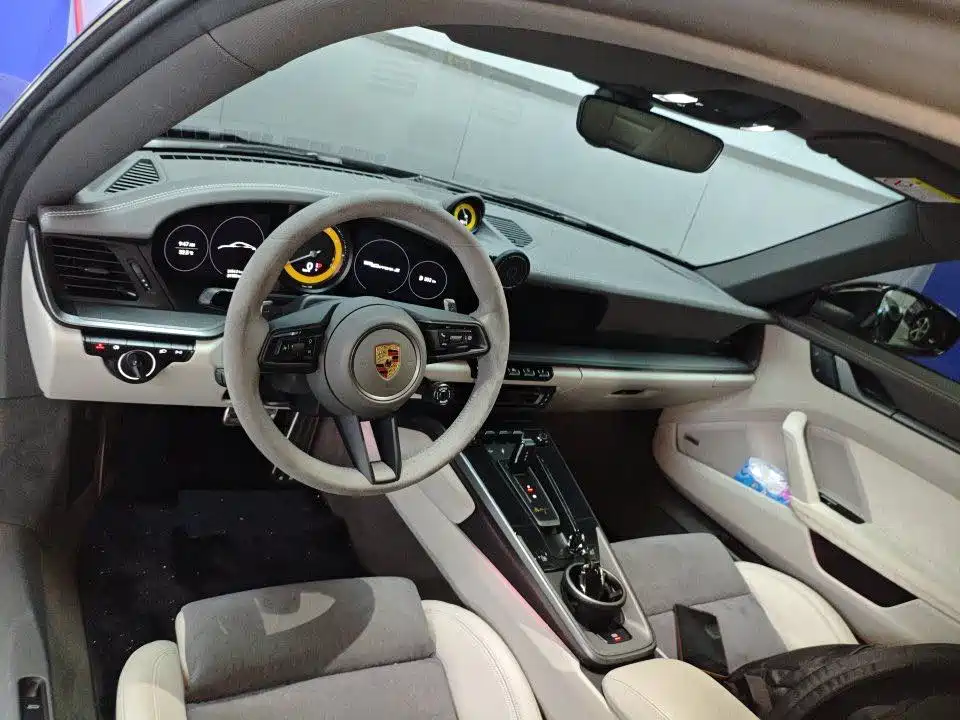 Porsche 911 — миниатюра 3